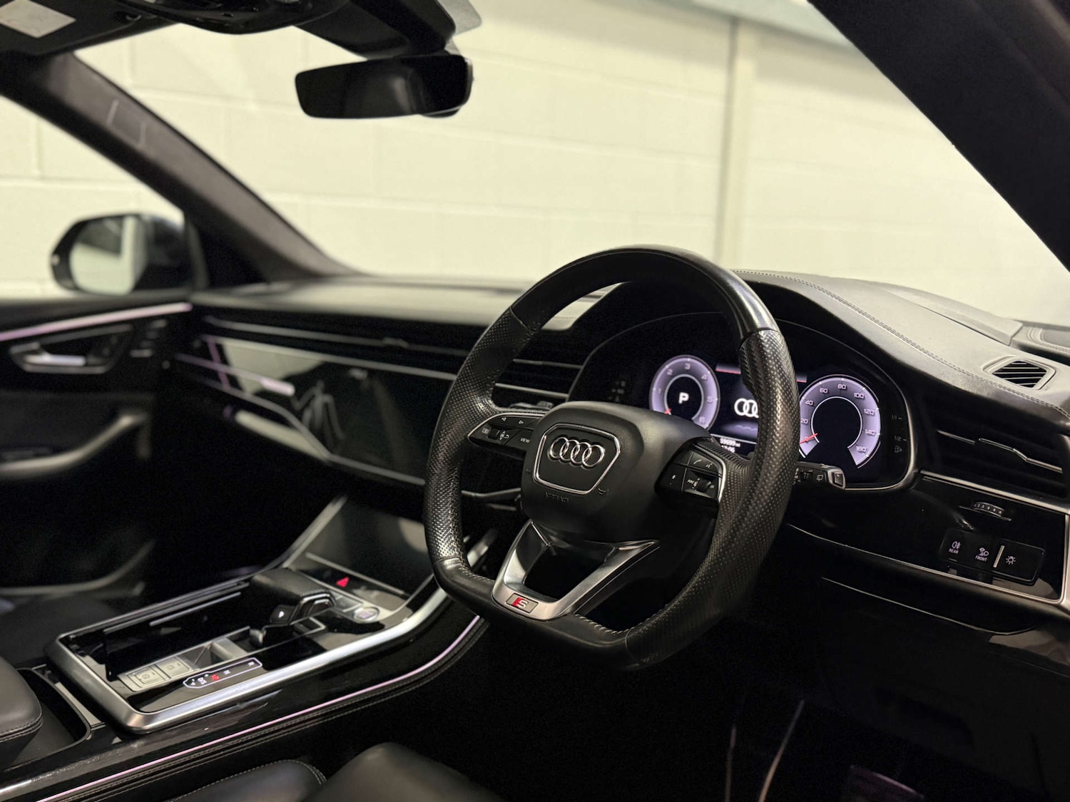 Used Audi Q8 2019 for sale - 77655655: Photo 15