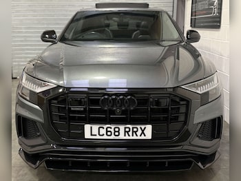 Used Audi Q8 2019 for sale - 77655655: Photo