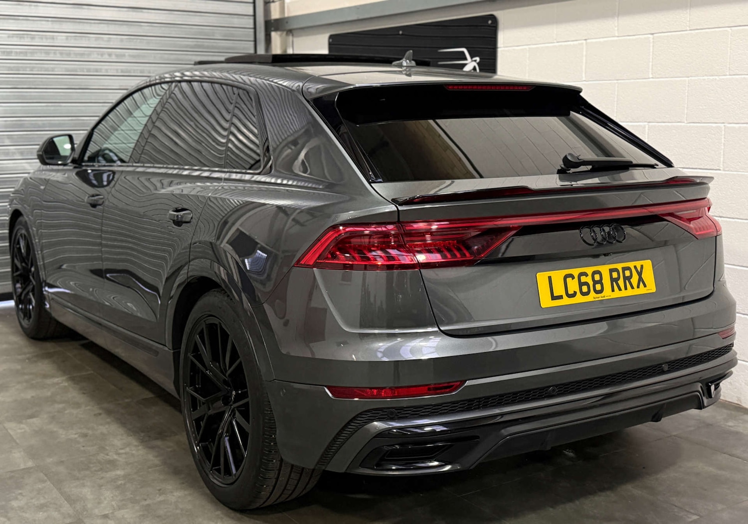 Used Audi Q8 2019 for sale - 77655655: Photo 8