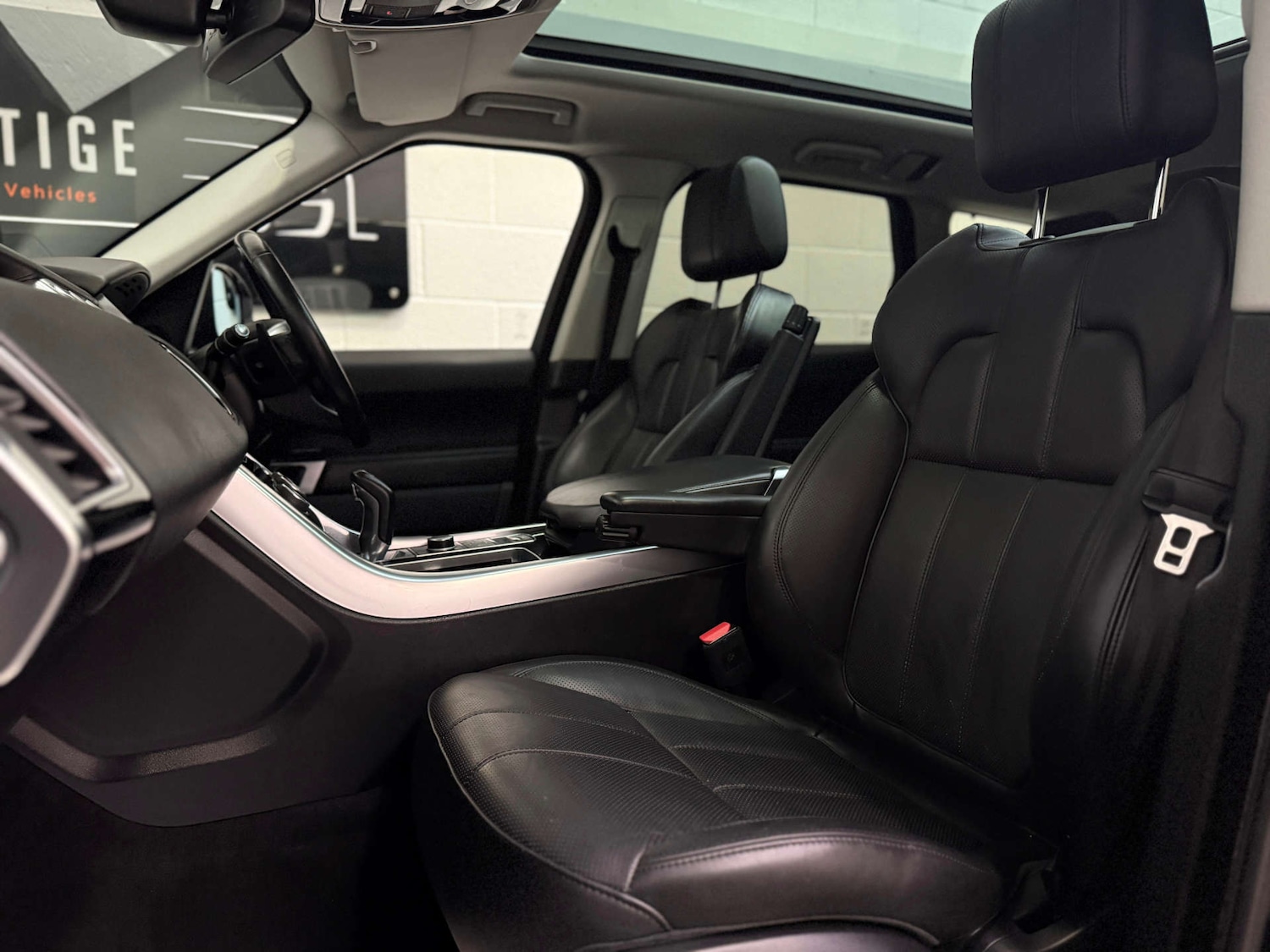 Used Land Rover Range Rover Sport 2016 for sale - 77031683: Photo 15