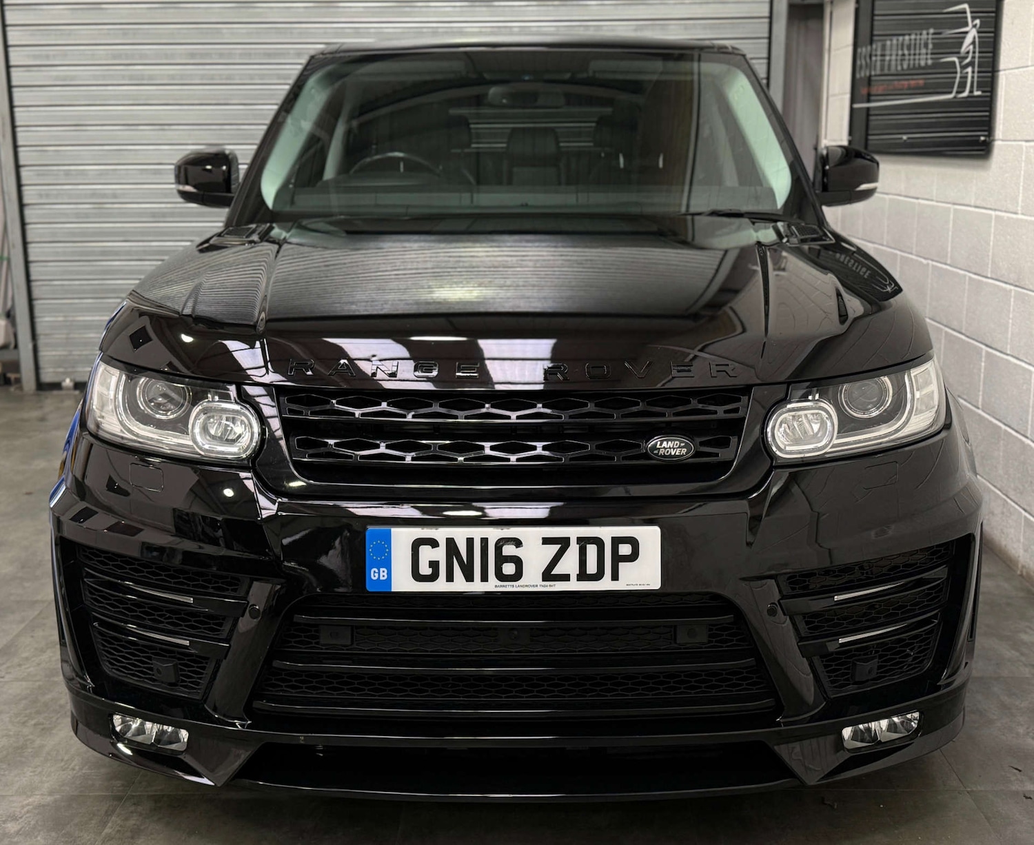 Used Land Rover Range Rover Sport 2016 for sale - 77031683: Photo 2