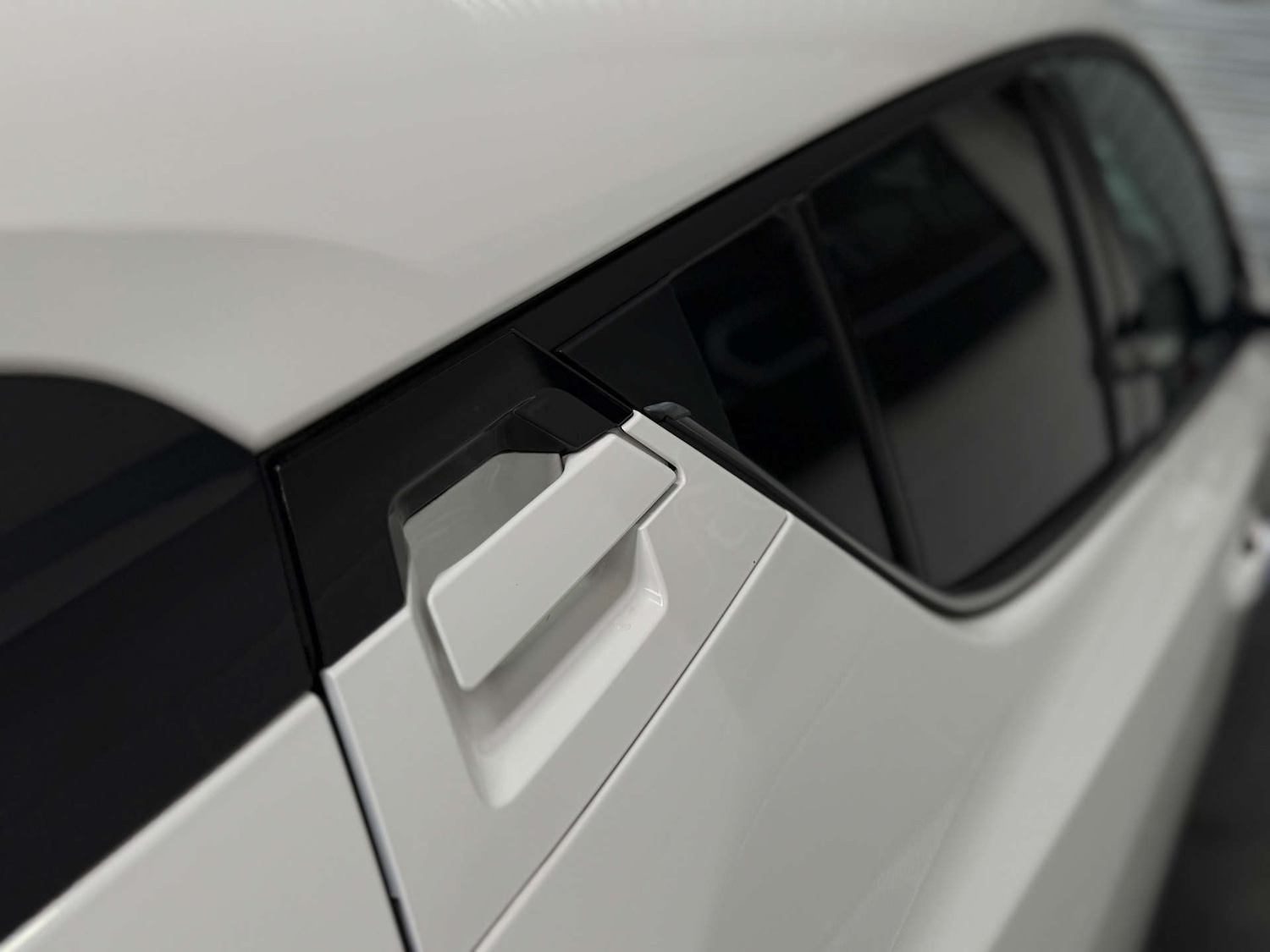 Used Toyota C-HR 2023 for sale - 77581135: Photo 13