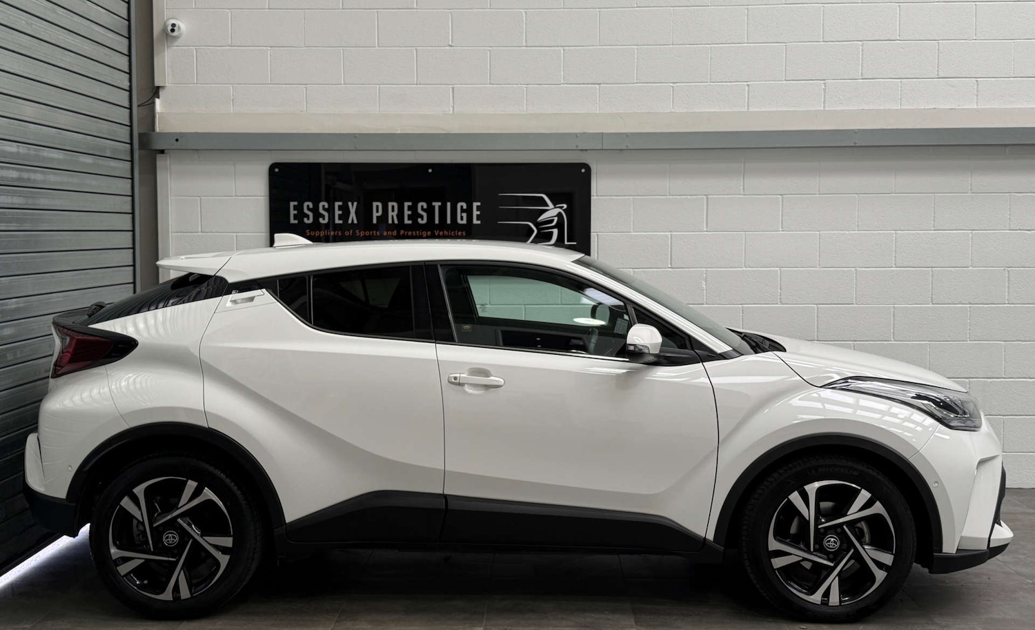 Used Toyota C-HR 2023 for sale - 77581135: Photo 4