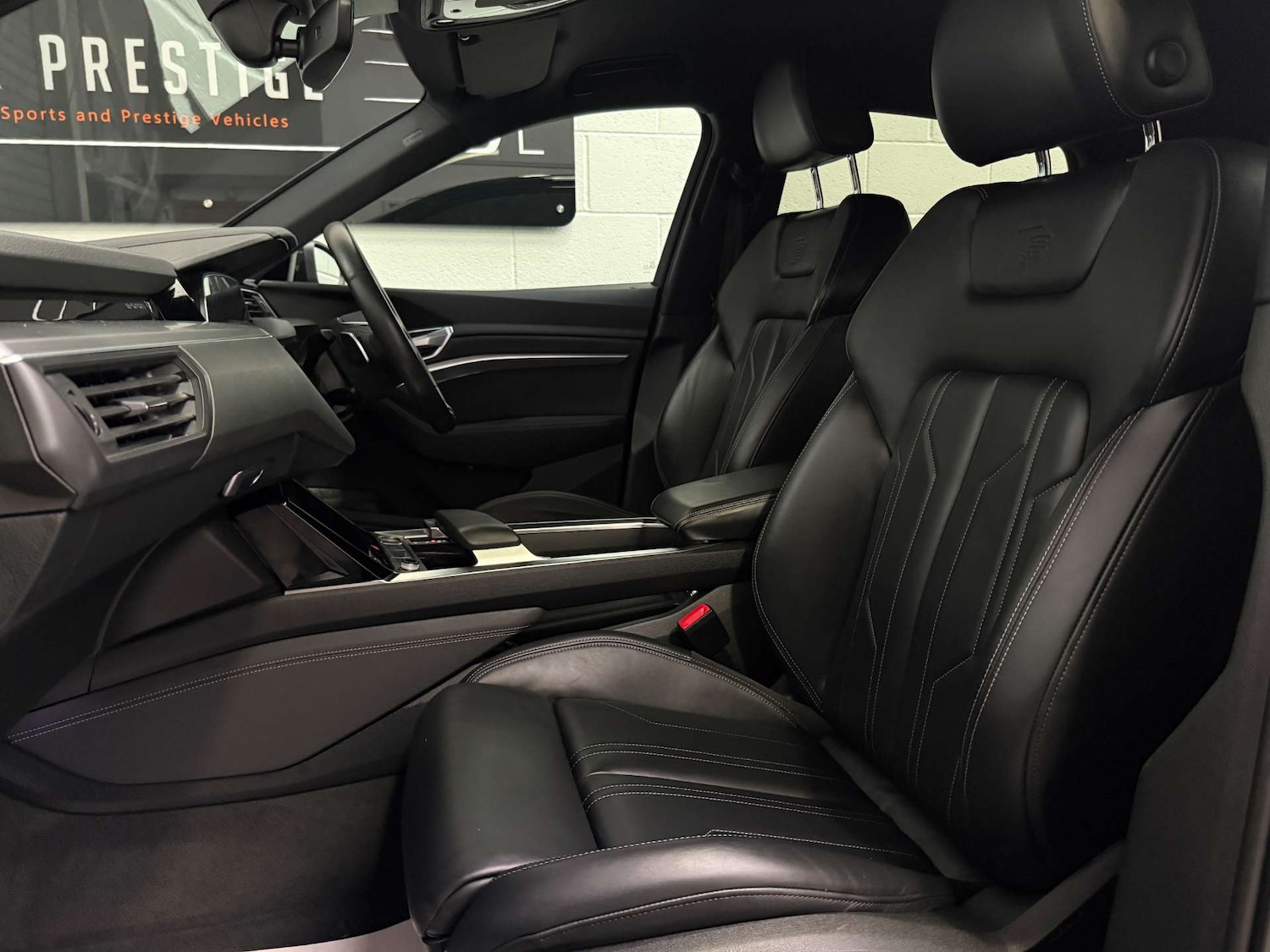 Used Audi e-tron 2020 for sale - 76765020: Photo 17