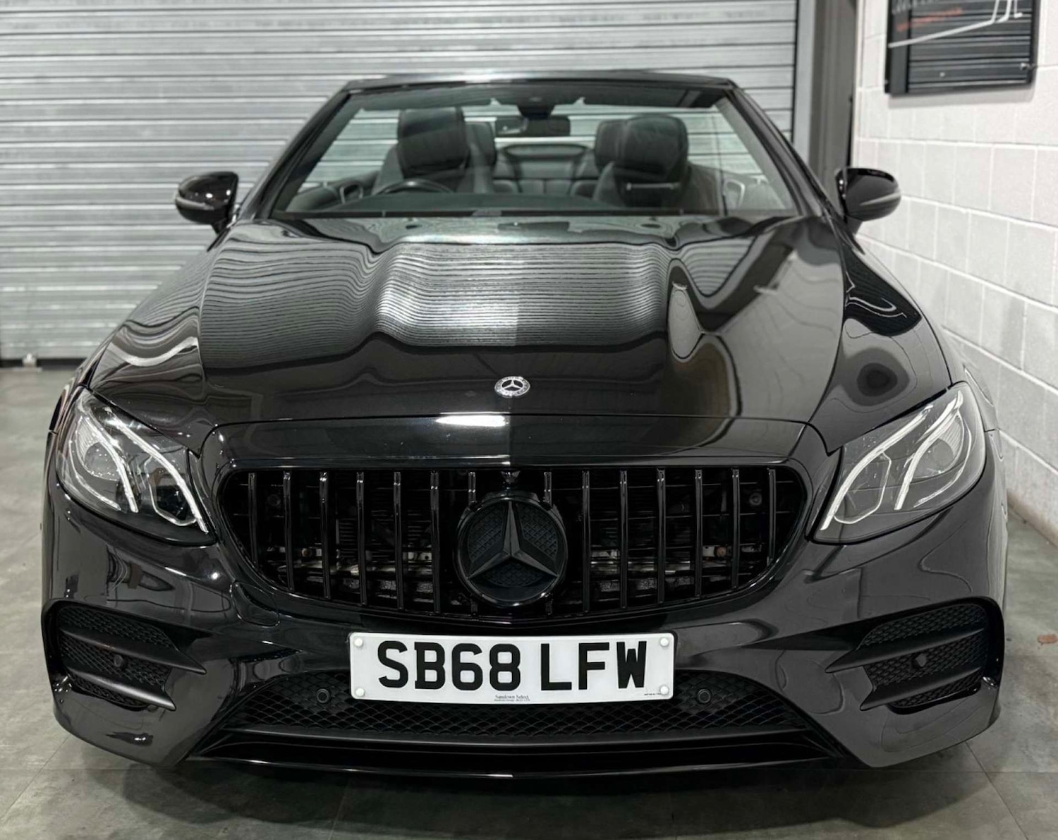 Used Mercedes-Benz E Class 2018 for sale - 76699678: Photo 2