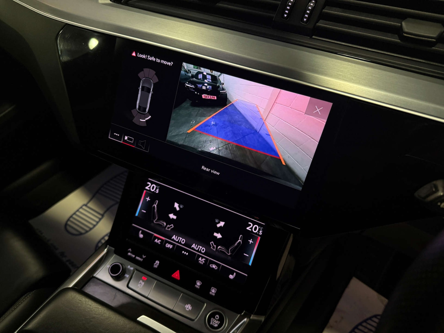 Used Audi e-tron 2021 for sale - 76165333: Photo 21