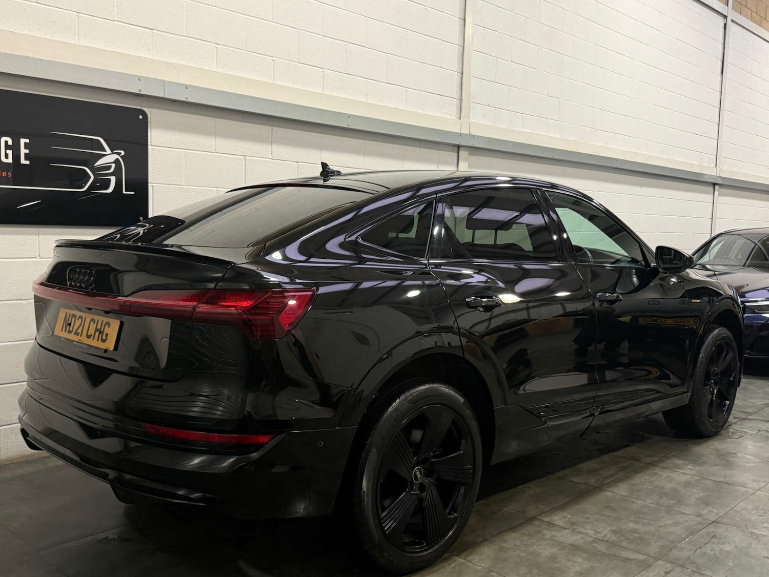 Used Audi e-tron 2021 for sale - 76165333: Photo 8