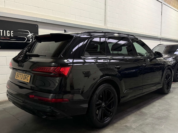 Used Audi Q7 2023 for sale - 76228747: Photo 6