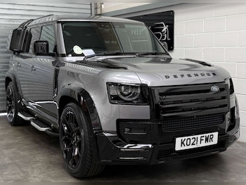 Used Land Rover Defender 2021 for sale - 78673080: Photo
