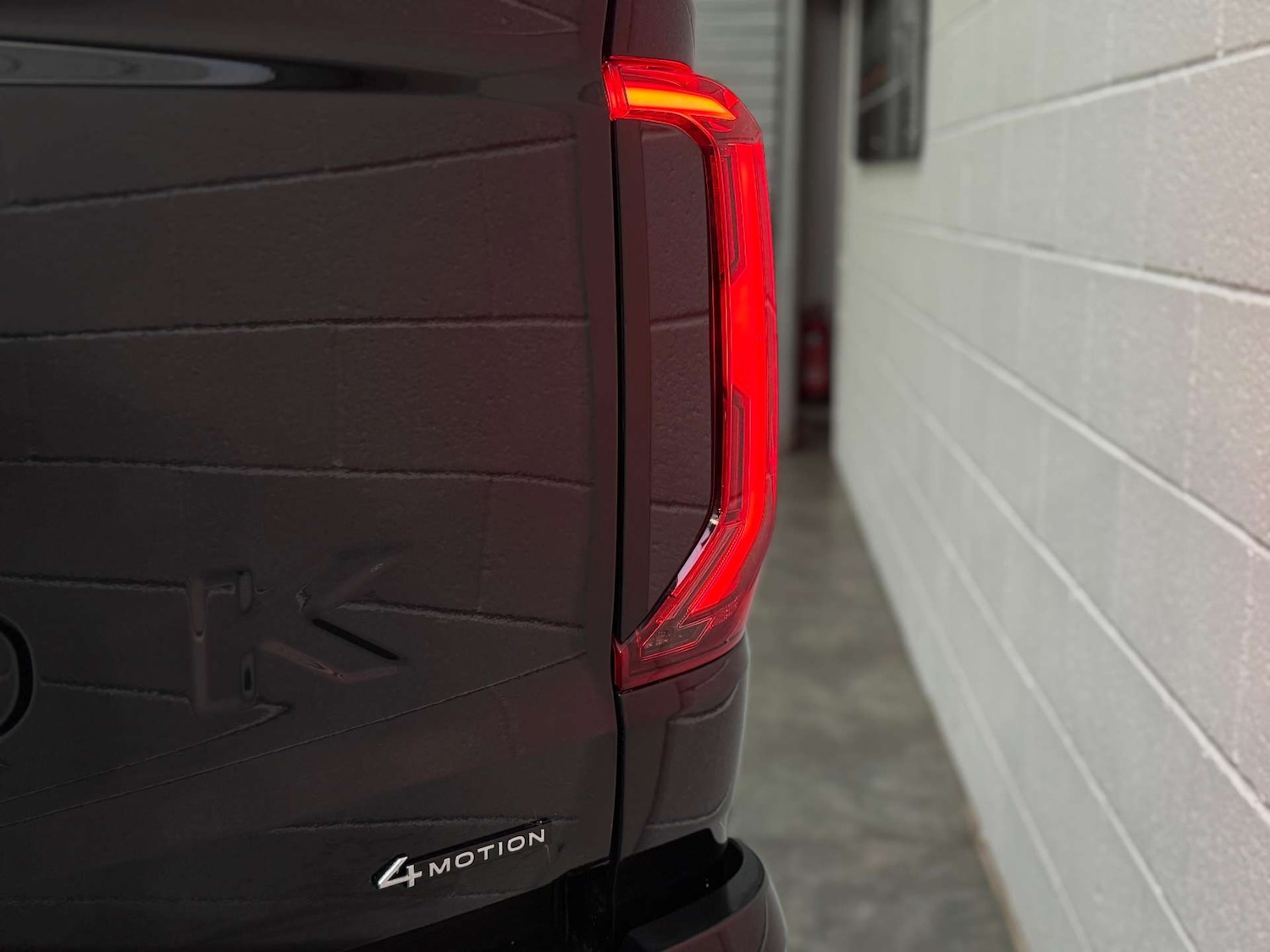 Used Volkswagen Amarok 2024 for sale - 77247831: Photo 10