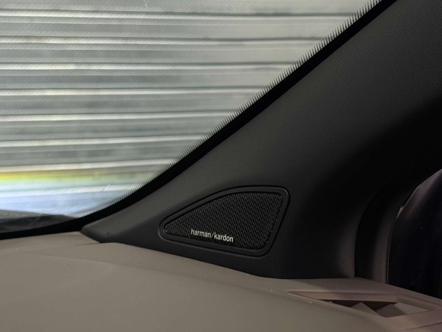 Used Volkswagen Amarok 2024 for sale - 77247831: Photo 21