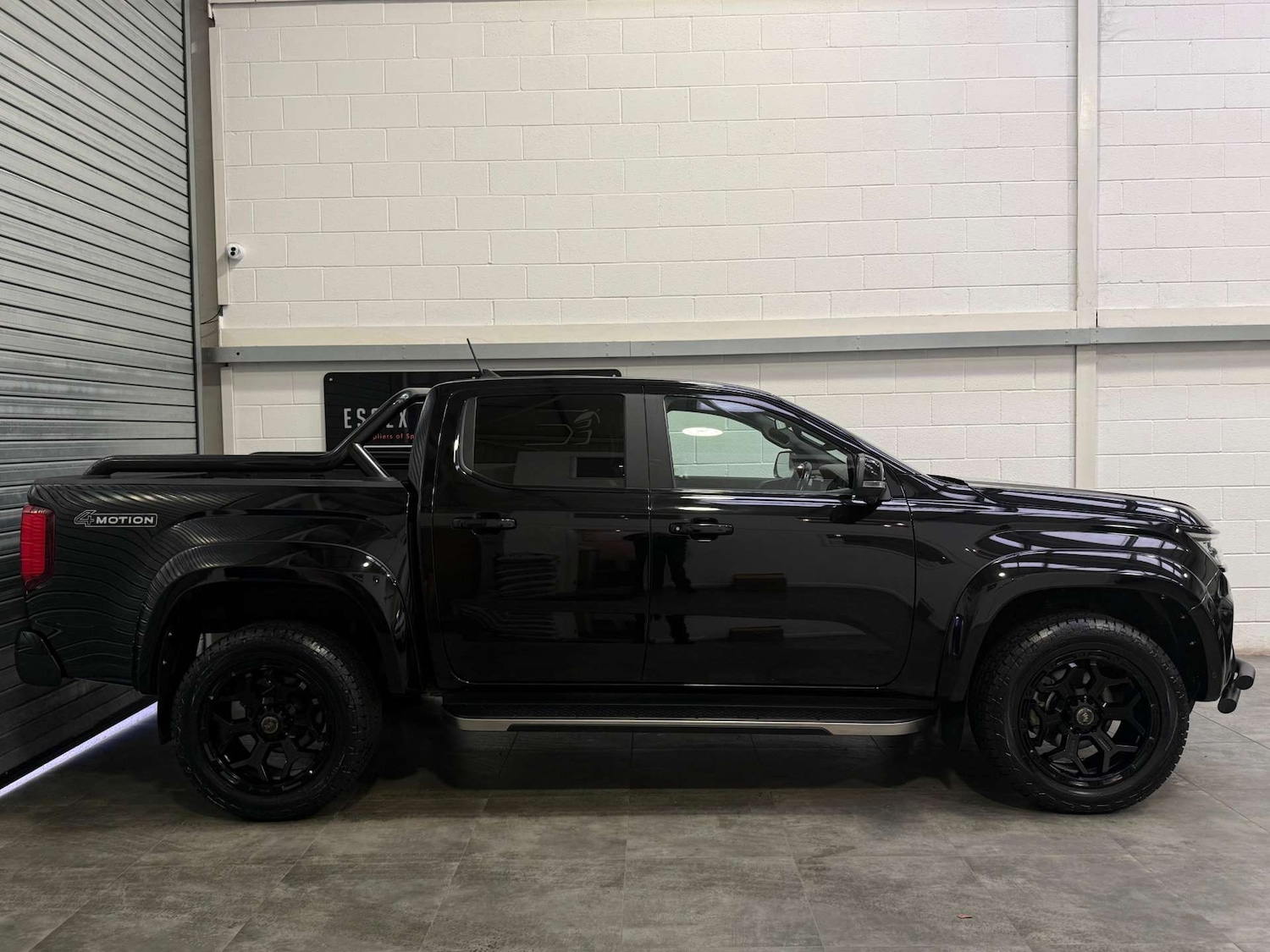 Used Volkswagen Amarok 2024 for sale - 77247831: Photo 5