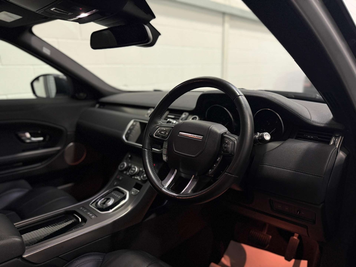 Used Land Rover Range Rover Evoque 2018 for sale - 77288562: Photo 12