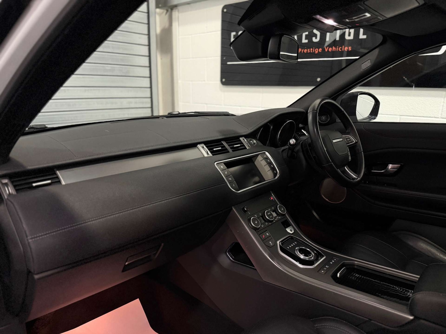 Used Land Rover Range Rover Evoque 2018 for sale - 77288562: Photo 14