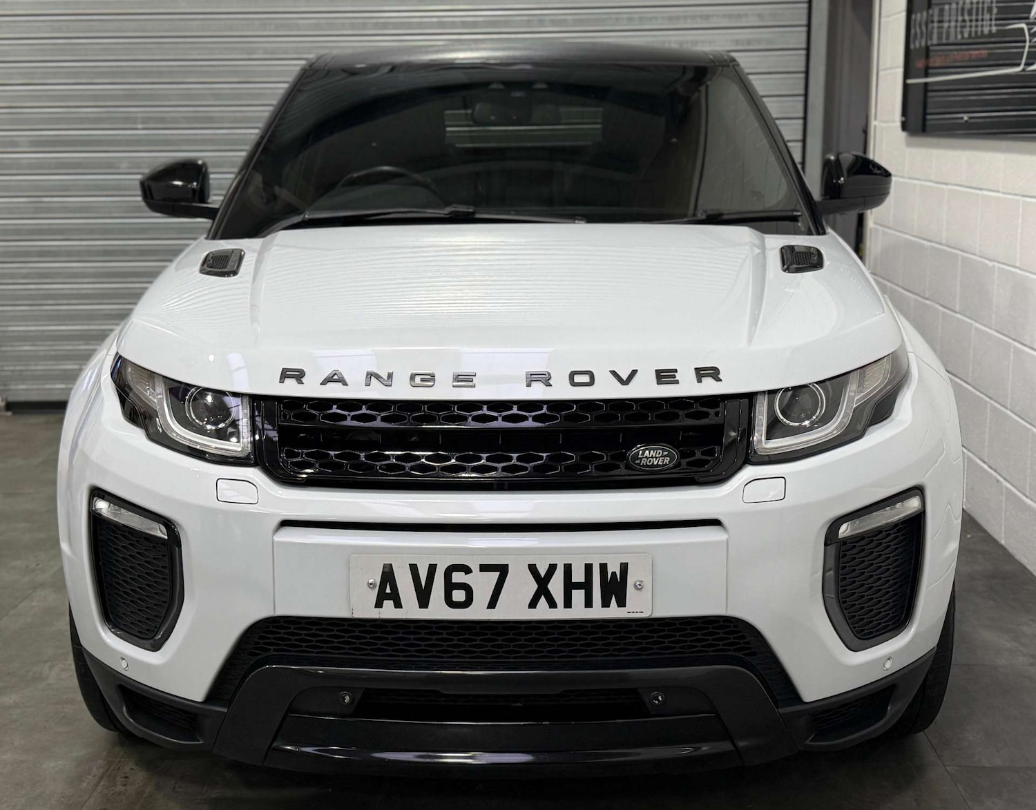 Used Land Rover Range Rover Evoque 2018 for sale - 77288562: Photo 2