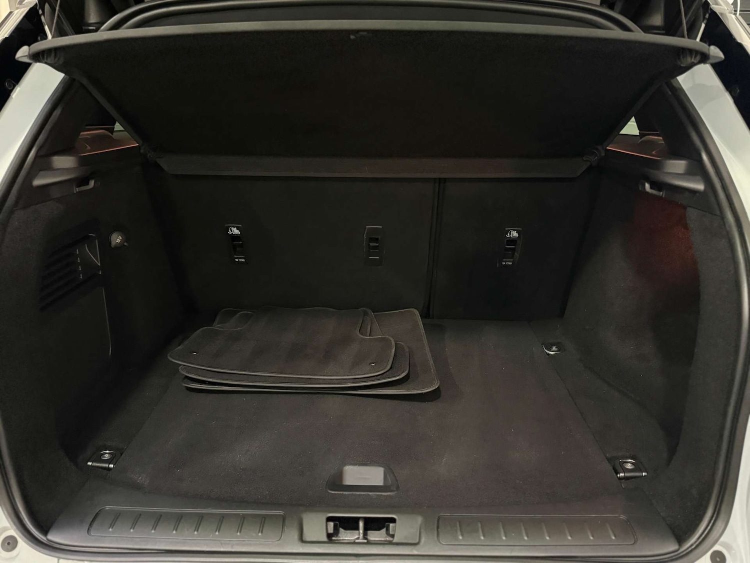 Used Land Rover Range Rover Evoque 2018 for sale - 77288562: Photo 22