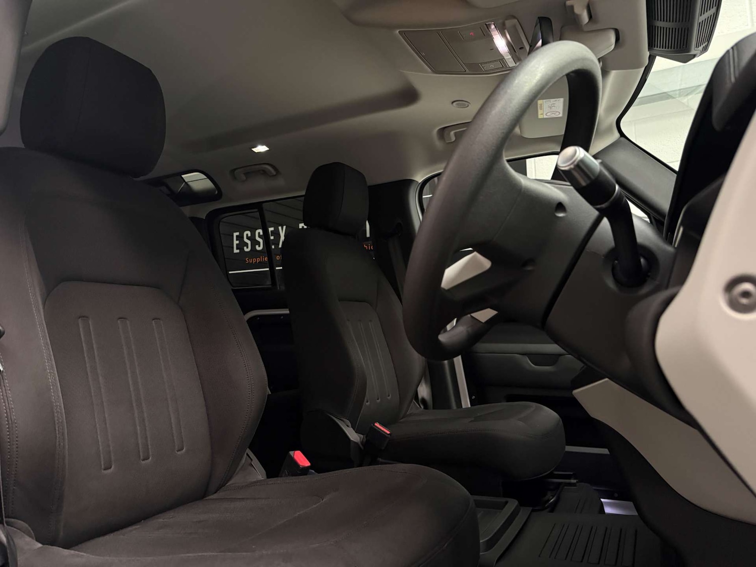 Used Land Rover Defender 2020 for sale - 78206025: Photo 14