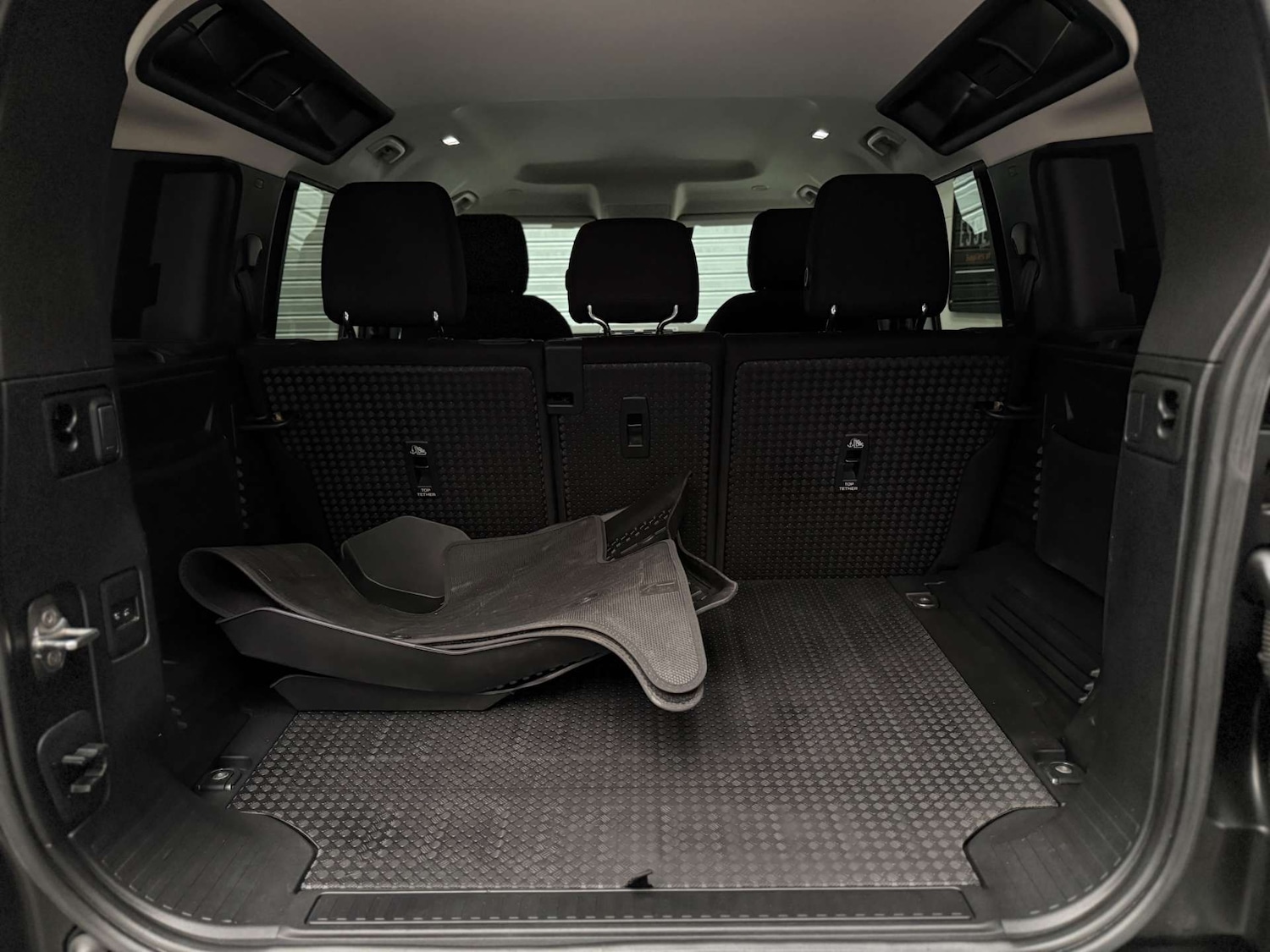 Used Land Rover Defender 2020 for sale - 78206025: Photo 24