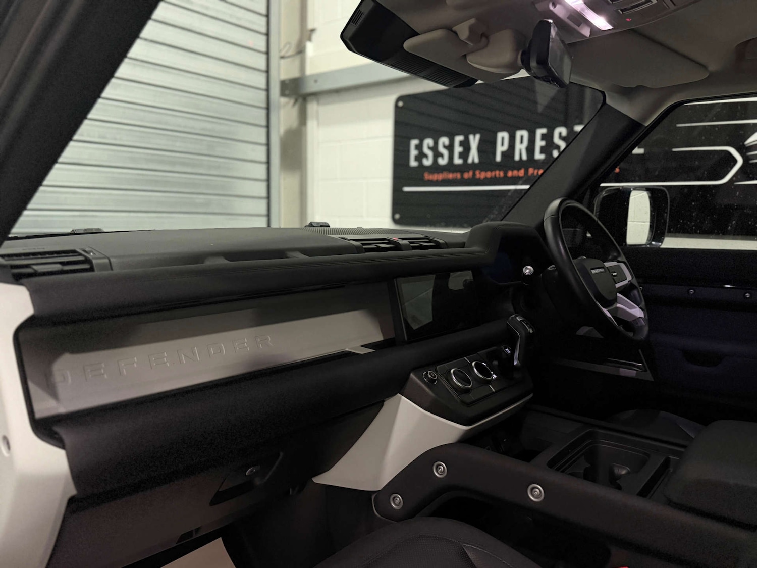 Used Land Rover Defender 2020 for sale - 76165324: Photo 17