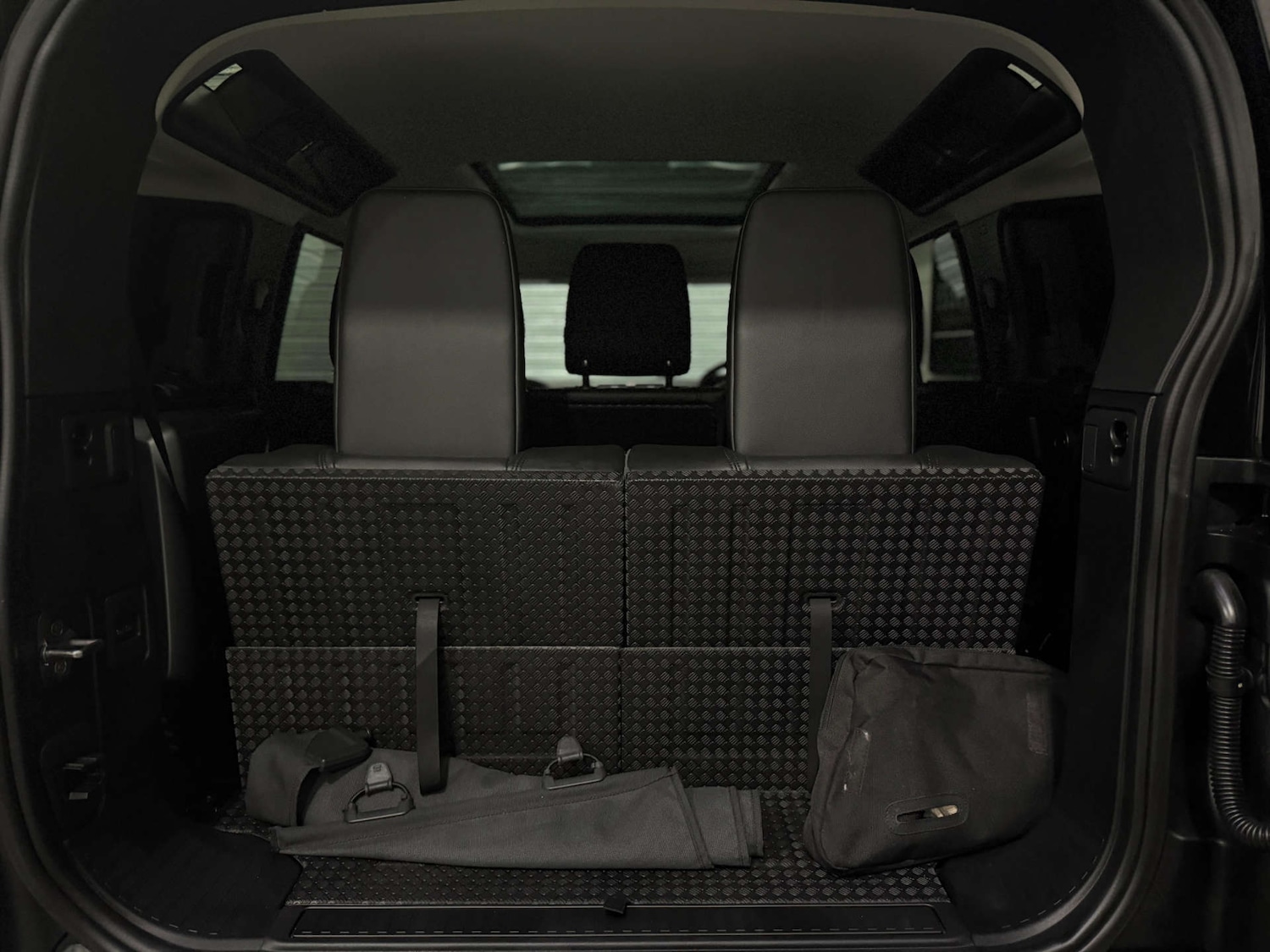 Used Land Rover Defender 2020 for sale - 76165324: Photo 25