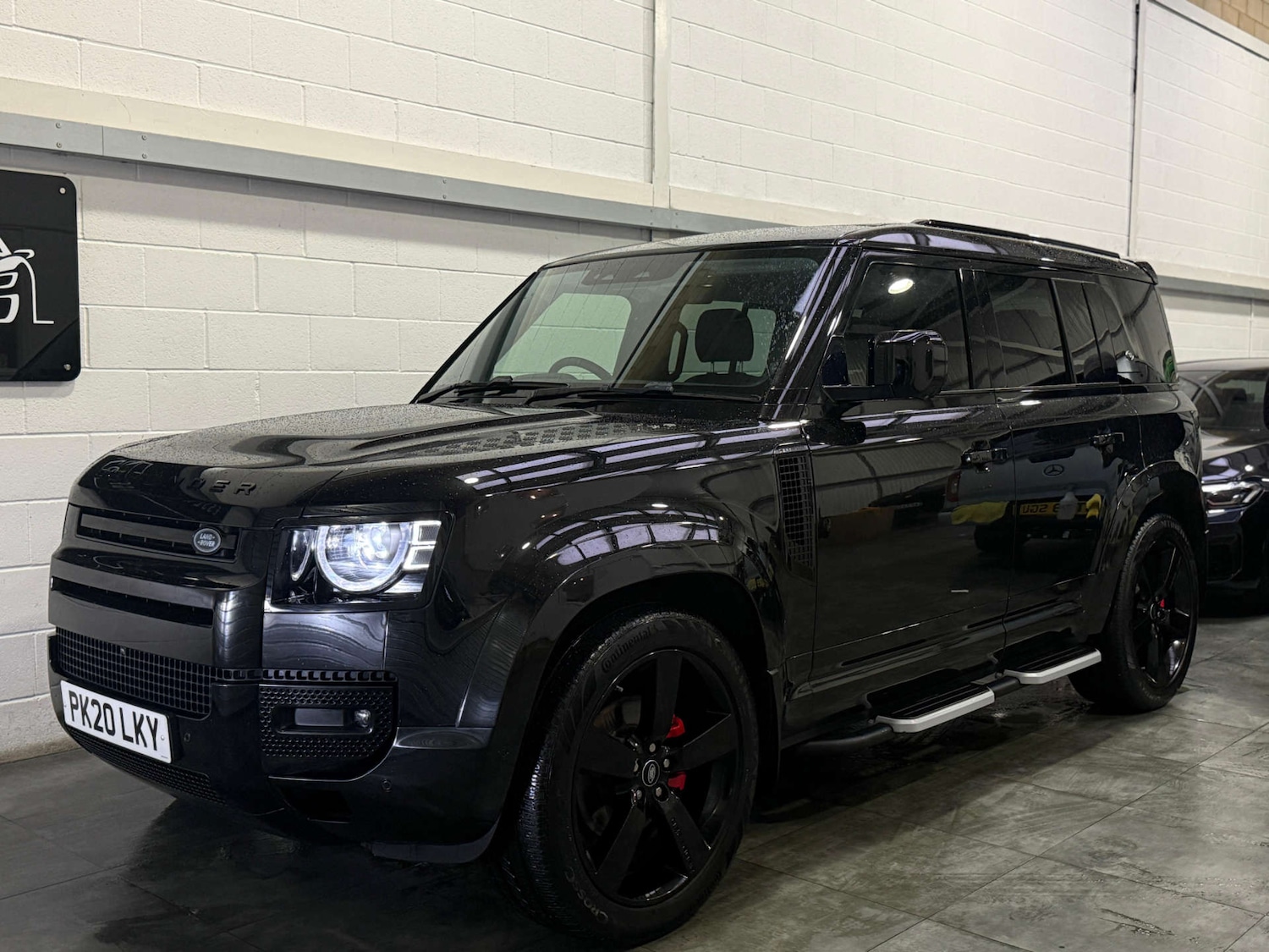 Used Land Rover Defender 2020 for sale - 76165324: Photo 3