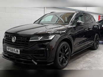 Used Volkswagen Touareg 2018 for sale - 78973423: Photo