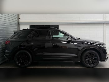 Used Volkswagen Touareg 2018 for sale - 78973423: Photo