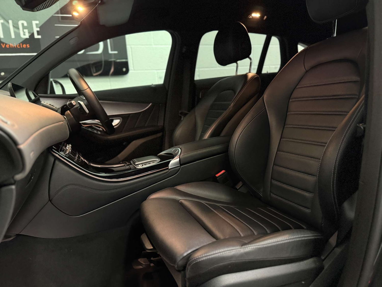 Used Mercedes-Benz EQC 2021 for sale - 76356057: Photo 17