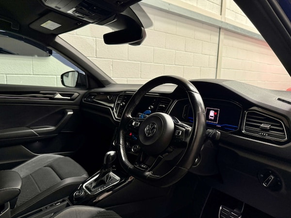 Used Volkswagen T-Roc 2019 for sale - 74790590: Photo 14