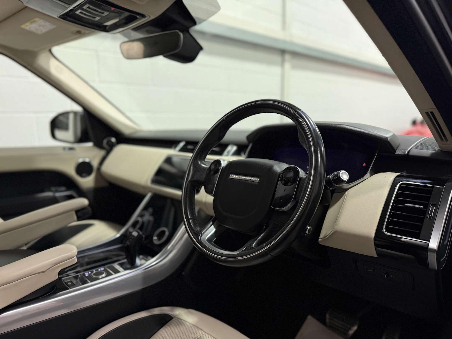 Used Land Rover Range Rover Sport 2018 for sale - 76358323: Photo 14