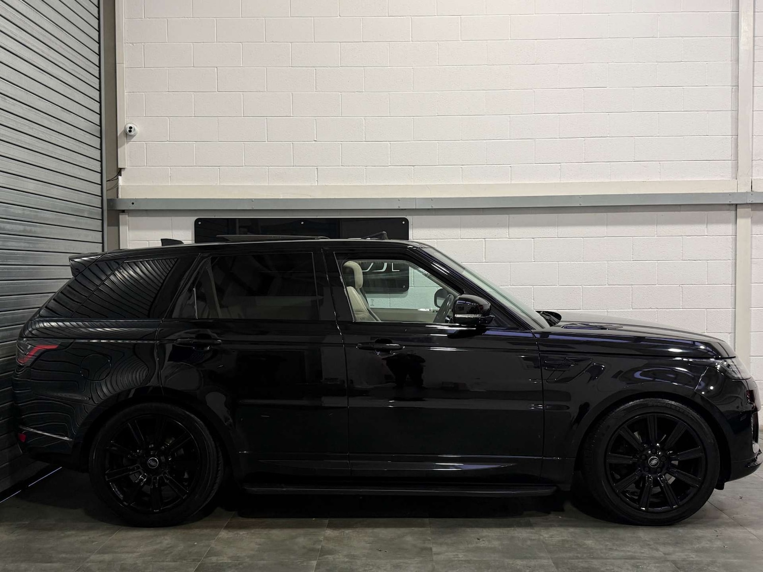 Used Land Rover Range Rover Sport 2018 for sale - 76358323: Photo 5