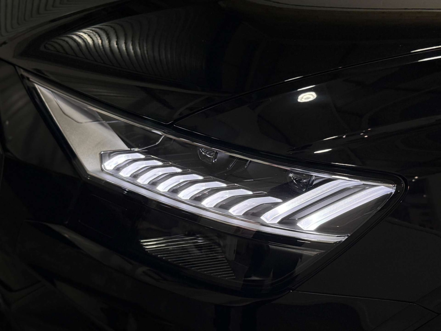 Used Audi Q8 2020 for sale - 77288569: Photo 13