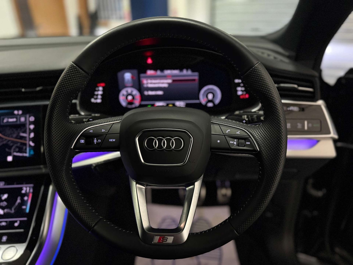 Used Audi Q8 2020 for sale - 77288569: Photo 14