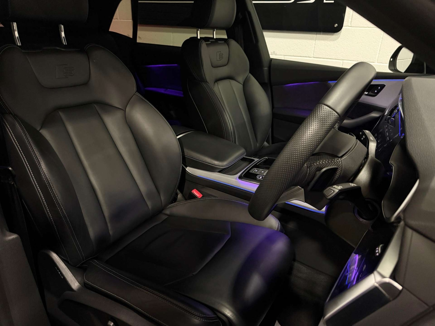 Used Audi Q8 2020 for sale - 77288569: Photo 16