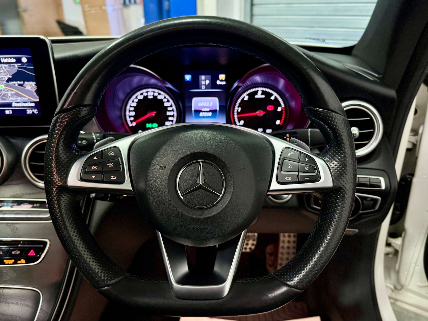 Used Mercedes-Benz C Class 2016 for sale - 76829909: Photo 14