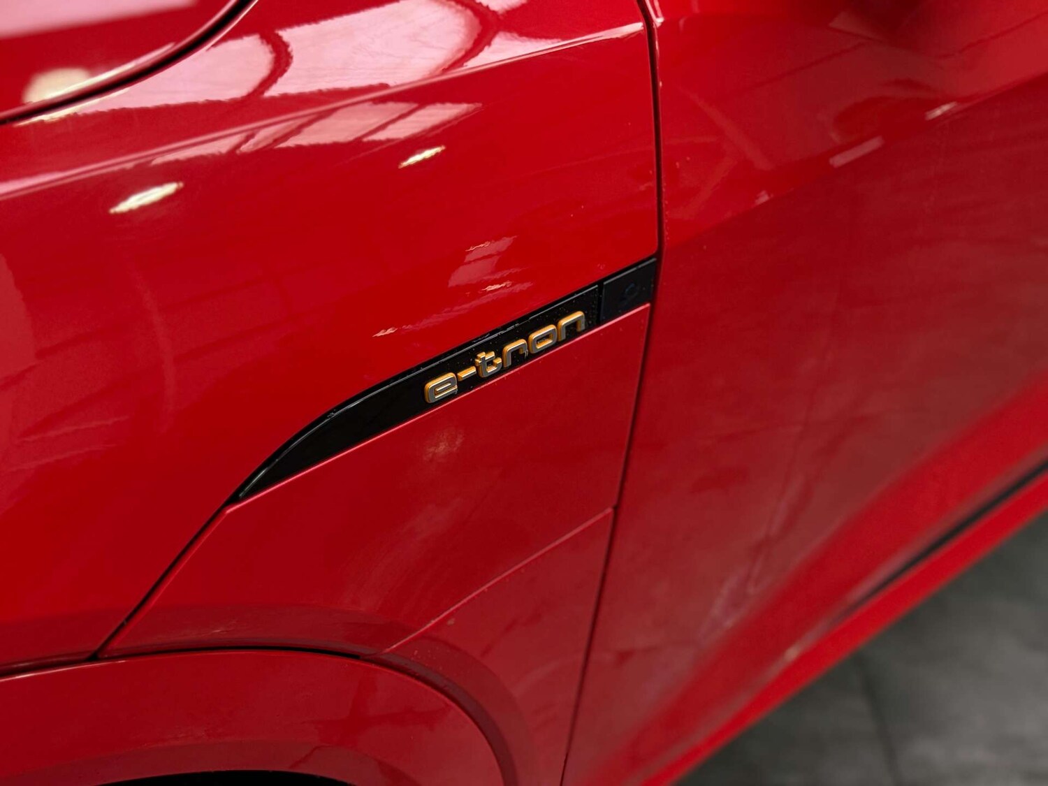 Used Audi e-tron 2022 for sale - 77469875: Photo 15