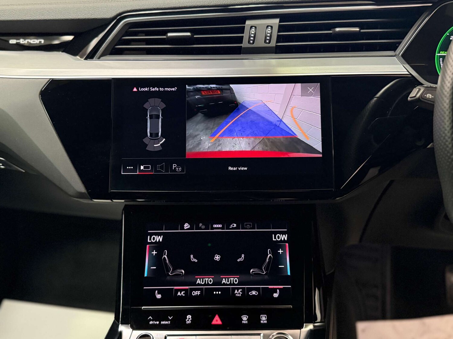 Used Audi e-tron 2022 for sale - 77469875: Photo 22