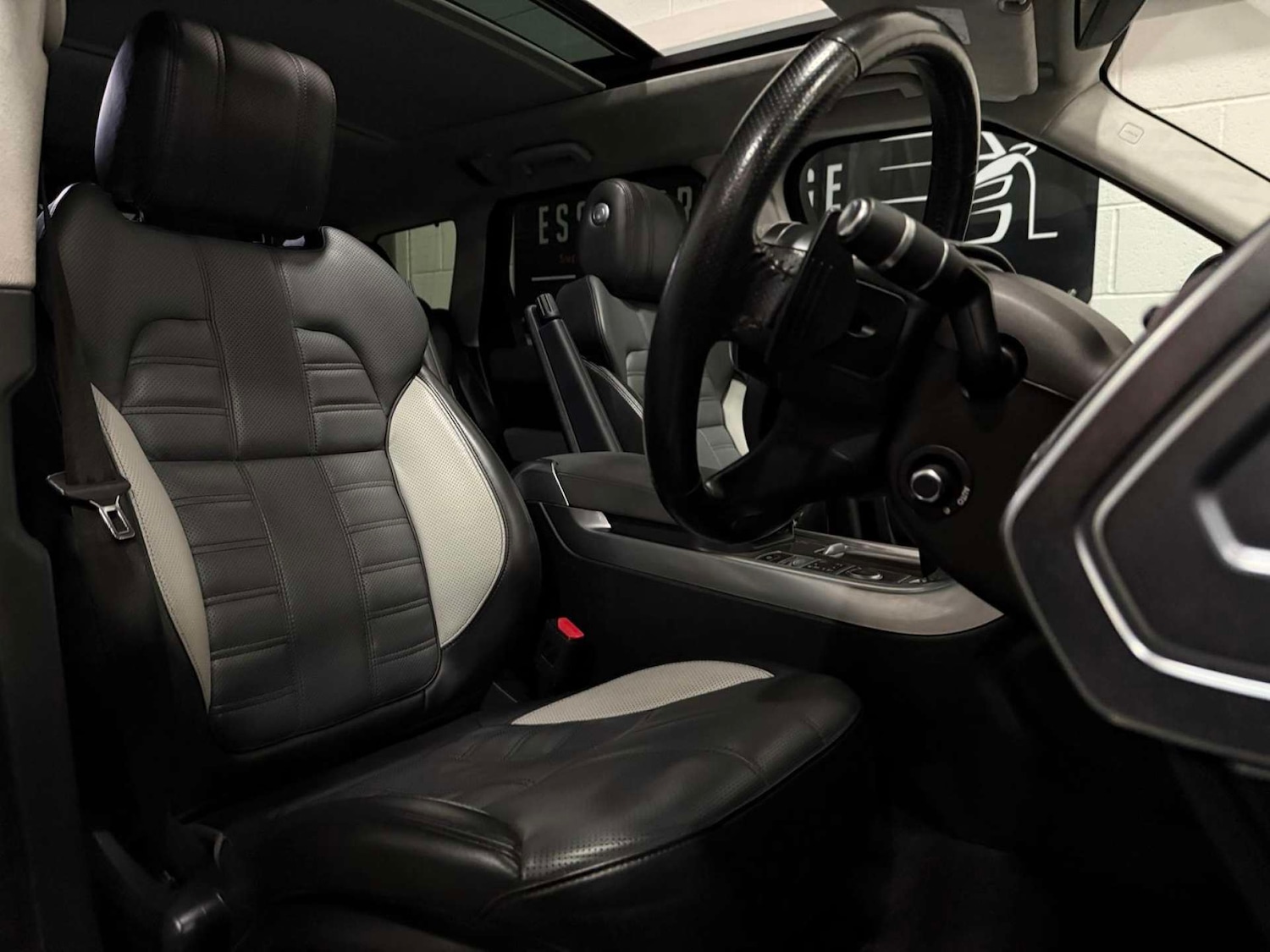 Used Land Rover Range Rover Sport 2016 for sale - 76896345: Photo 15