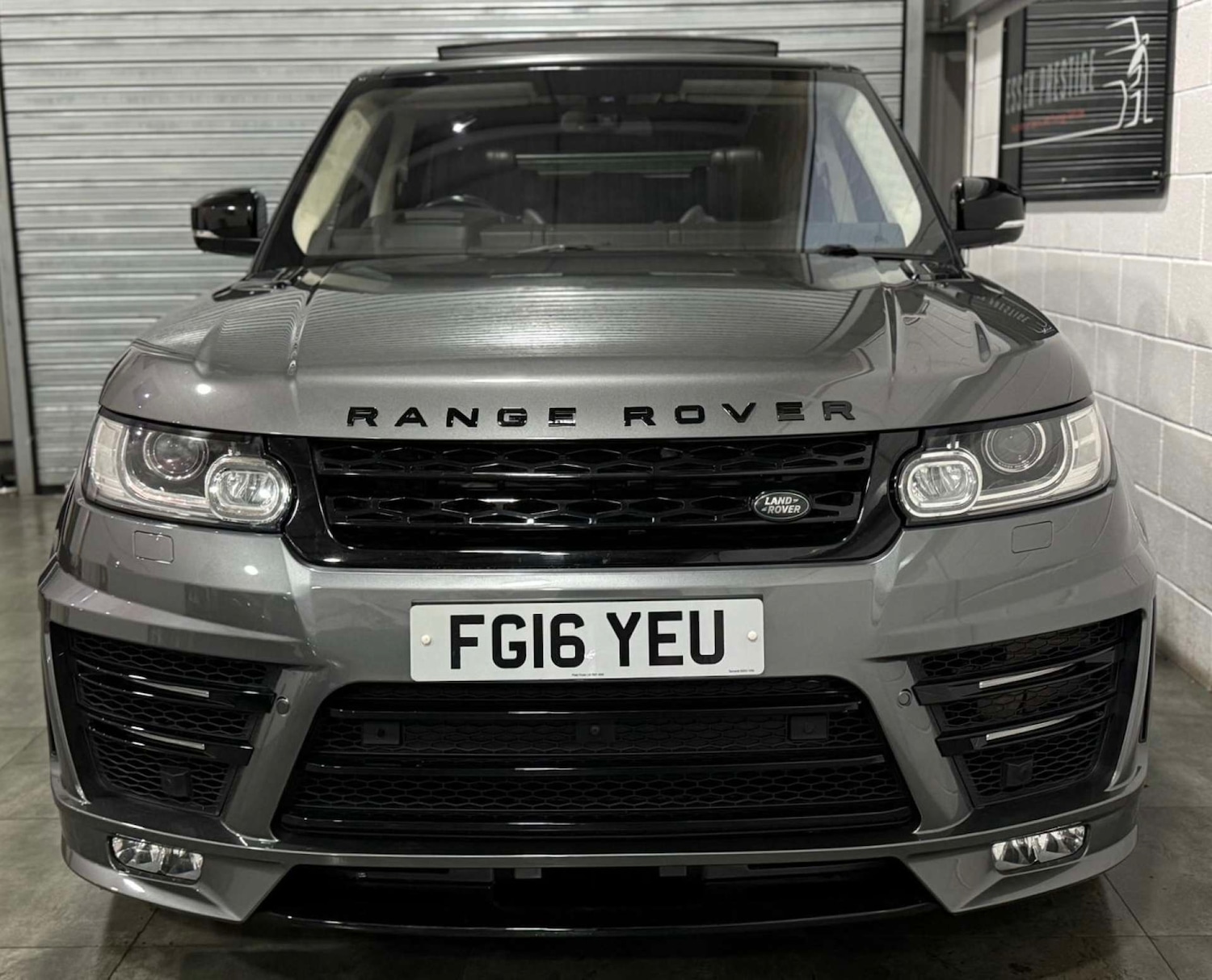 Used Land Rover Range Rover Sport 2016 for sale - 76896345: Photo 2