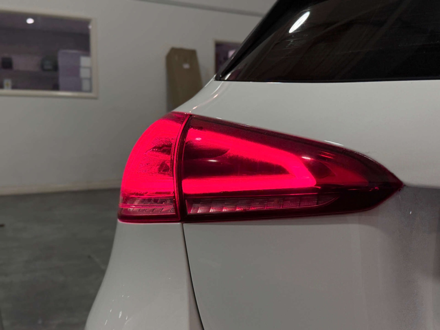 Used Mercedes-Benz A-Class 2018 for sale - 76659851: Photo 11