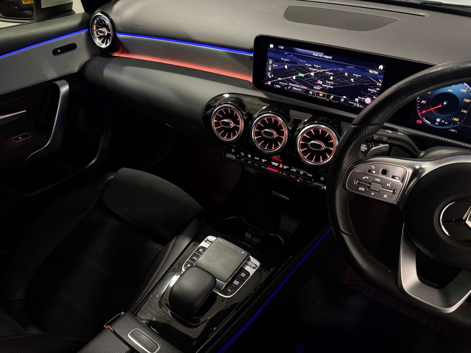 Used Mercedes-Benz A-Class 2018 for sale - 76659851: Photo 17