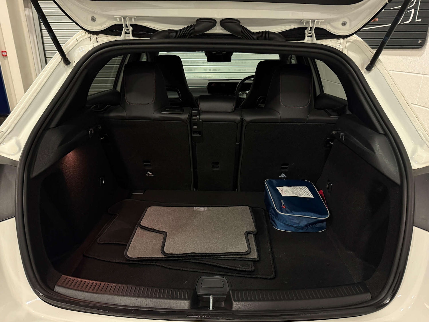 Used Mercedes-Benz A-Class 2018 for sale - 76659851: Photo 21