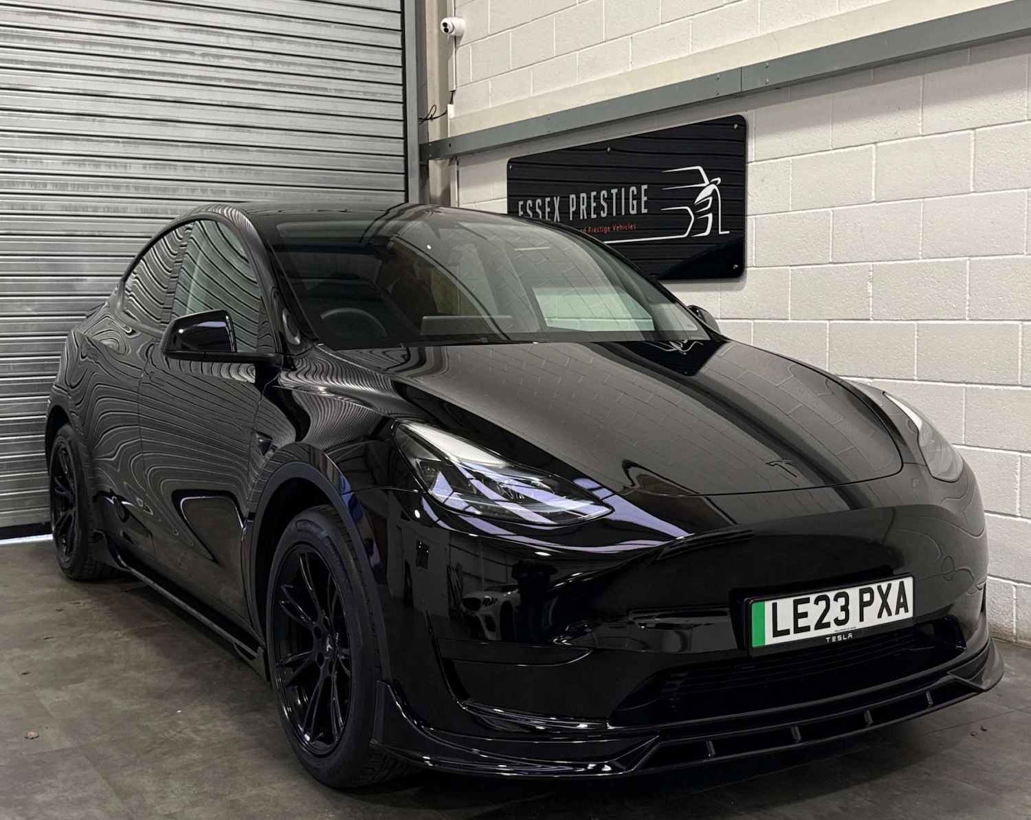 Used Tesla Model Y 2023 for sale - 76896363: Photo 1