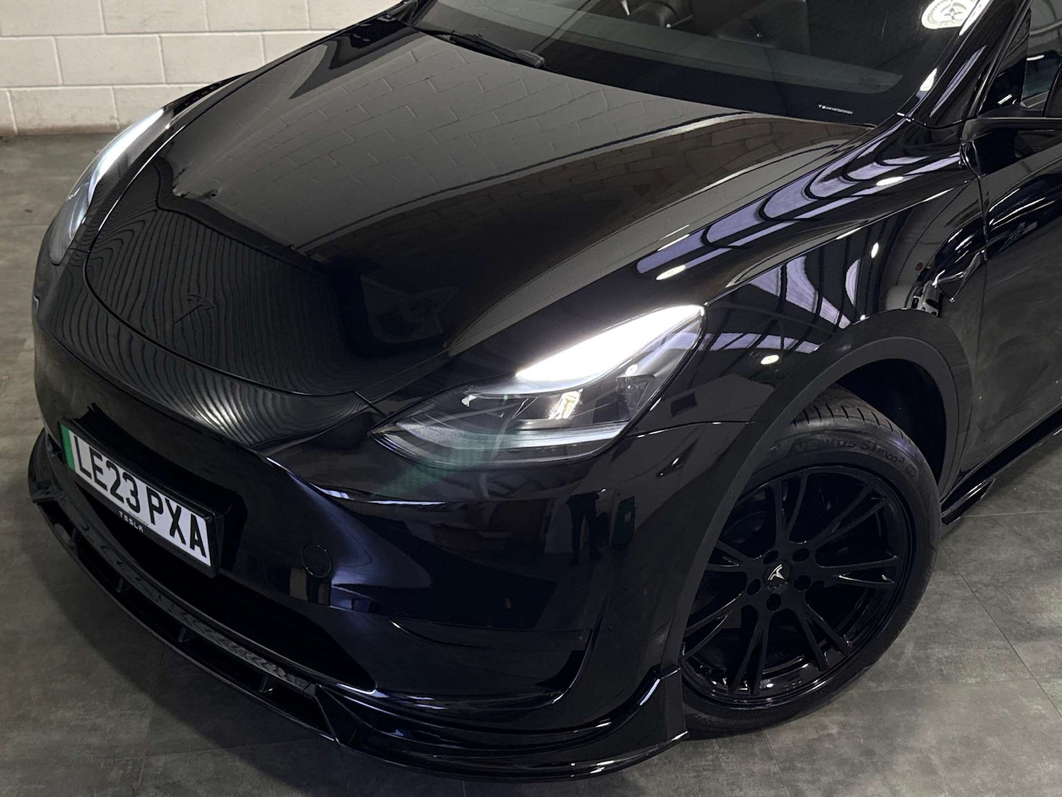 Used Tesla Model Y 2023 for sale - 76896363: Photo 11