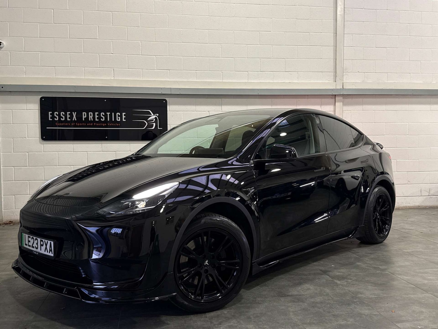 Used Tesla Model Y 2023 for sale - 76896363: Photo 9