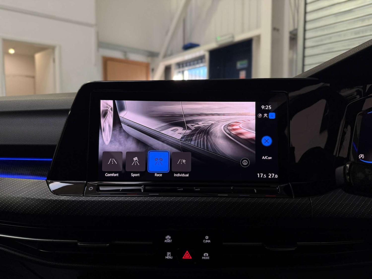 Used Volkswagen Golf 2023 for sale - 76363949: Photo 24