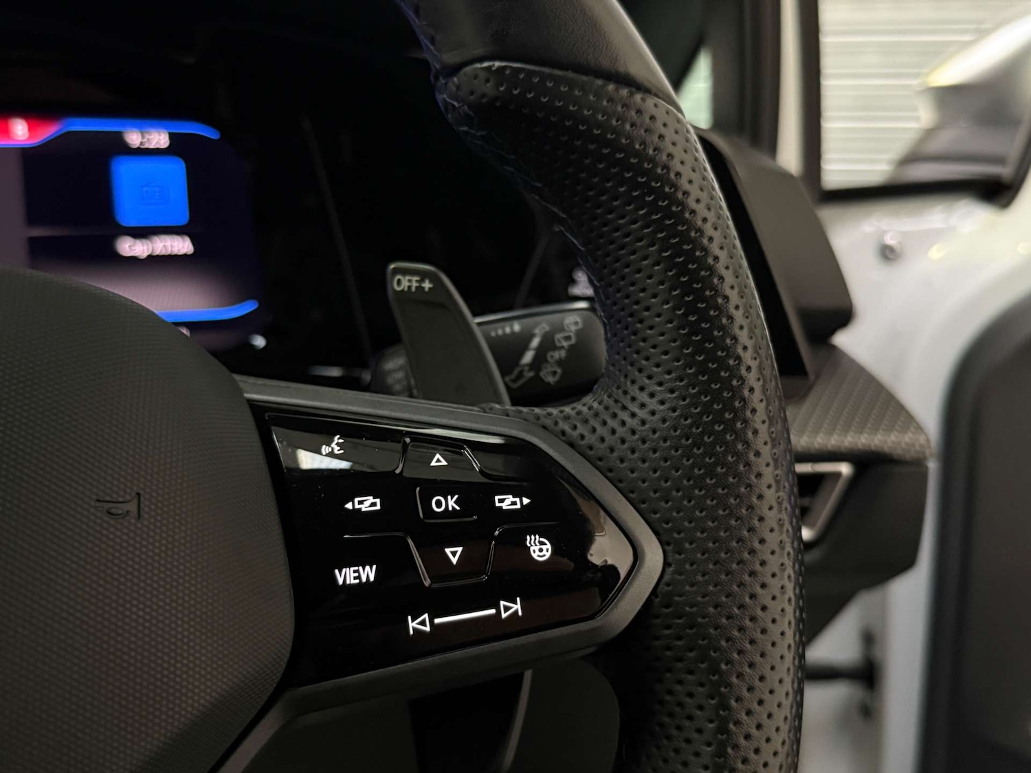 Used Volkswagen Golf 2023 for sale - 76363949: Photo 25