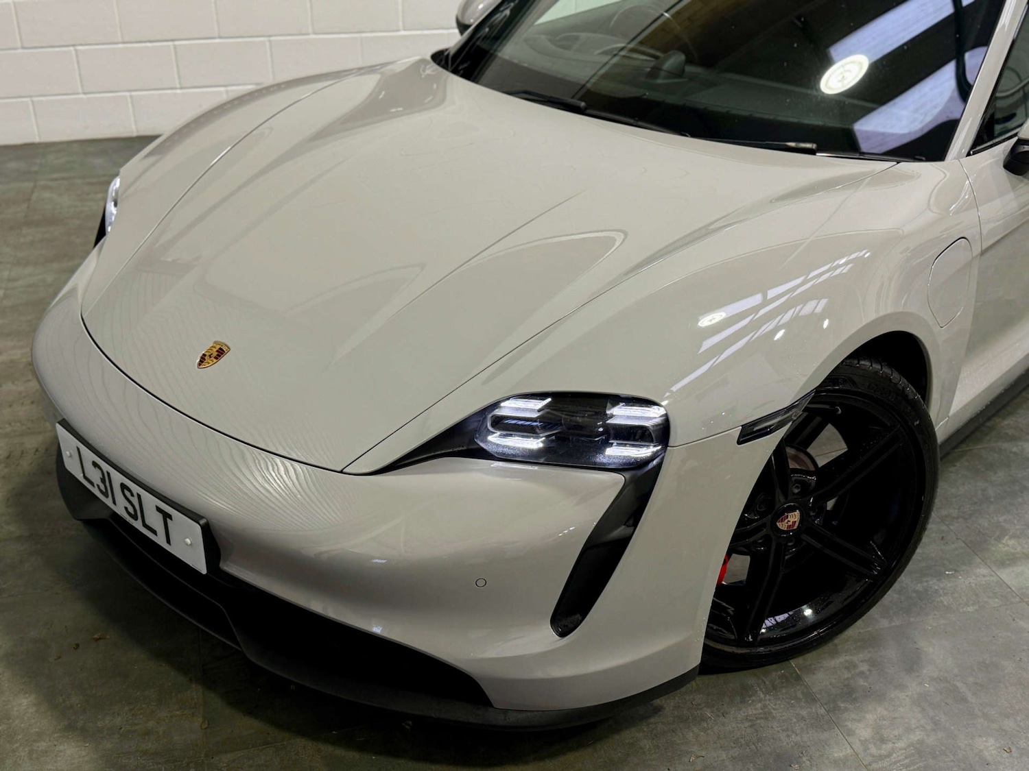 Used Porsche Taycan 2021 for sale - 77911313: Photo 11