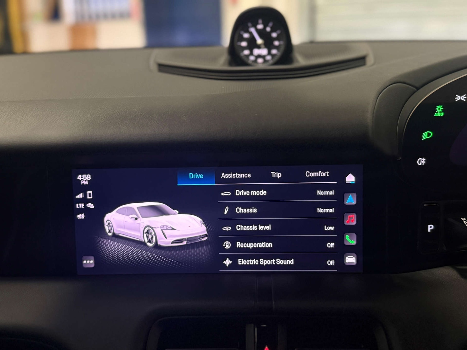 Used Porsche Taycan 2021 for sale - 77911313: Photo 24