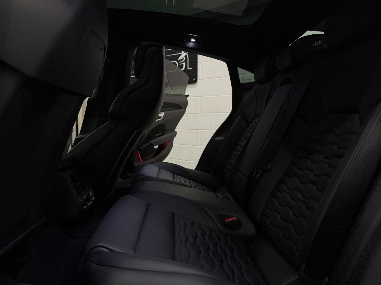 Used Audi e-tron GT 2022 for sale - 76165323: Photo 19